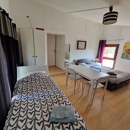Studio, Chambres, Appartement, Gite Vendegies-sur-Ecaillon Exterior photo